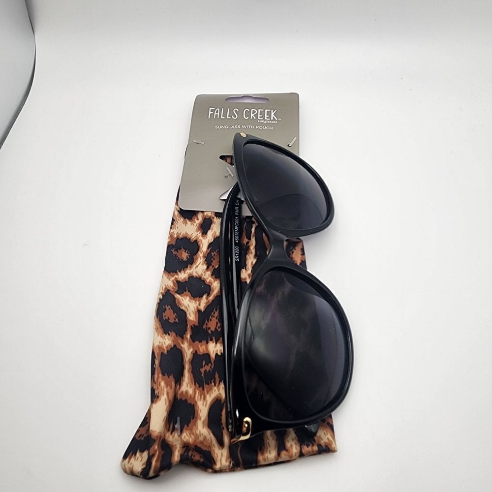 NWT Falls Creek Black & Gold Sunglasses & Leopard Print Pouch
